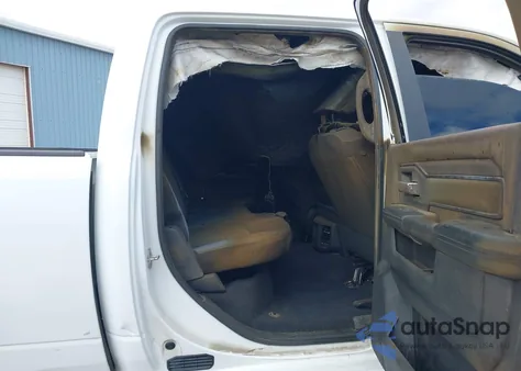 2022 Ram 2500 Big Horn 4X4 6'4 Box из США, поврежденный, VIN 3C6UR5DLXNG321286